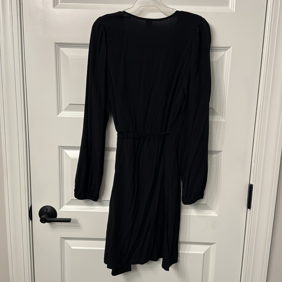 Old Navy, black dress - Picture 2 of 3